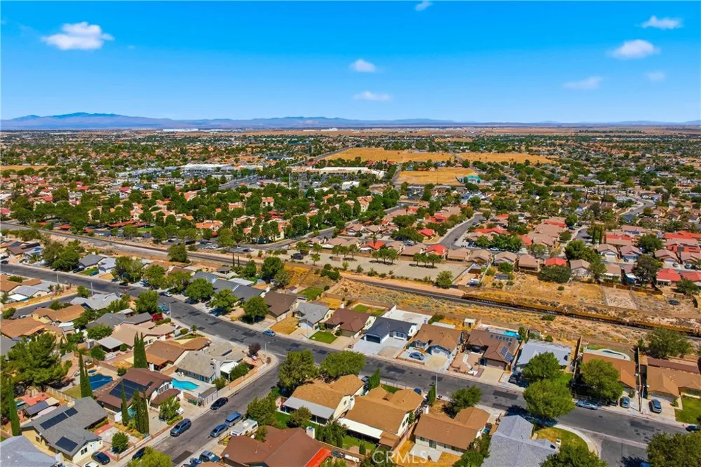 36892 Spanish Broom Palmdale, CA 93550