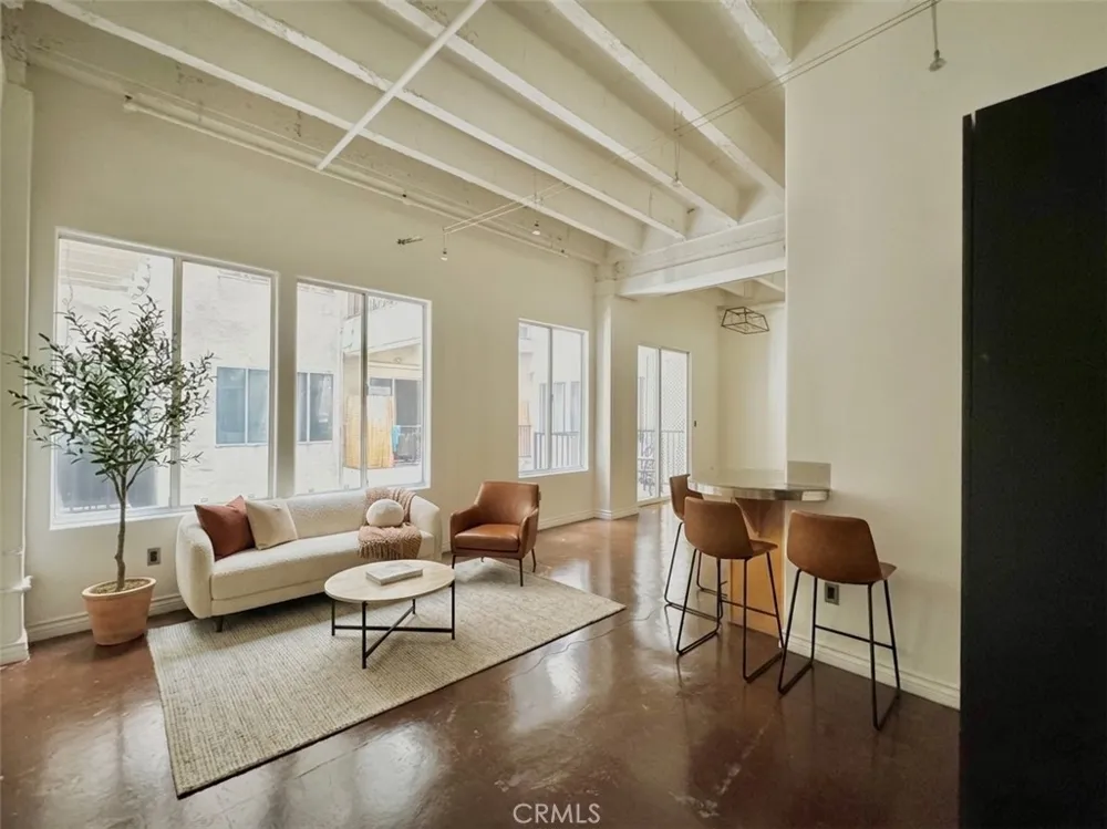 312 W 5th Street #521 Los Angeles, CA 90013