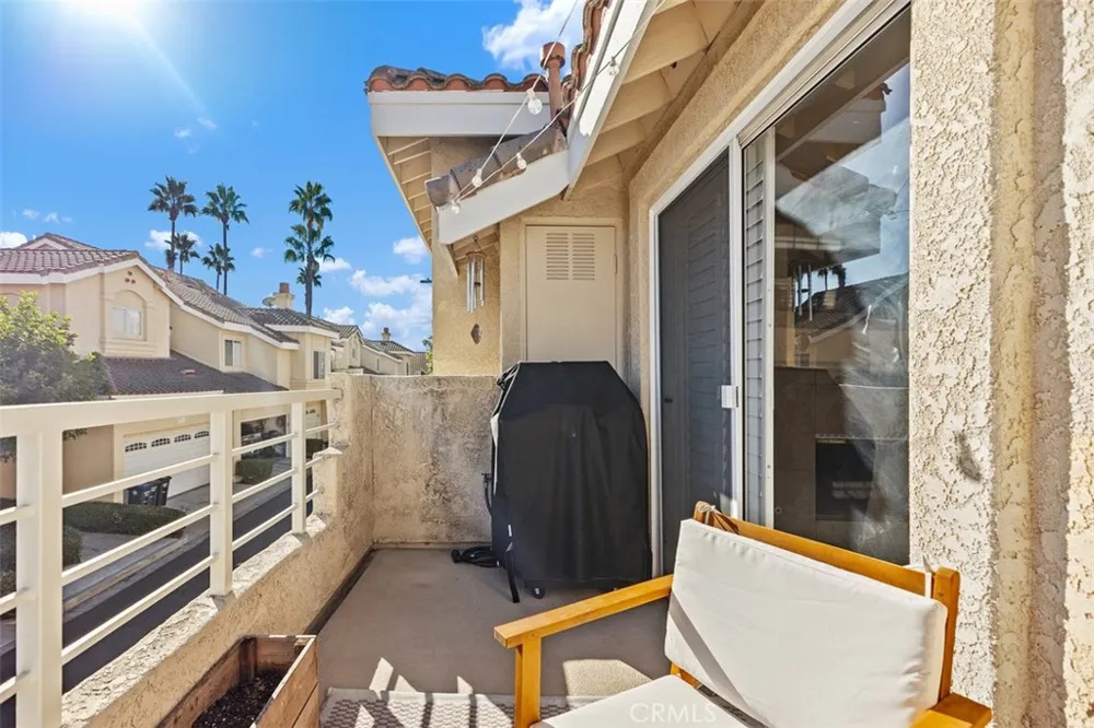 27951 Via Ambrosa Laguna Niguel, CA 92677