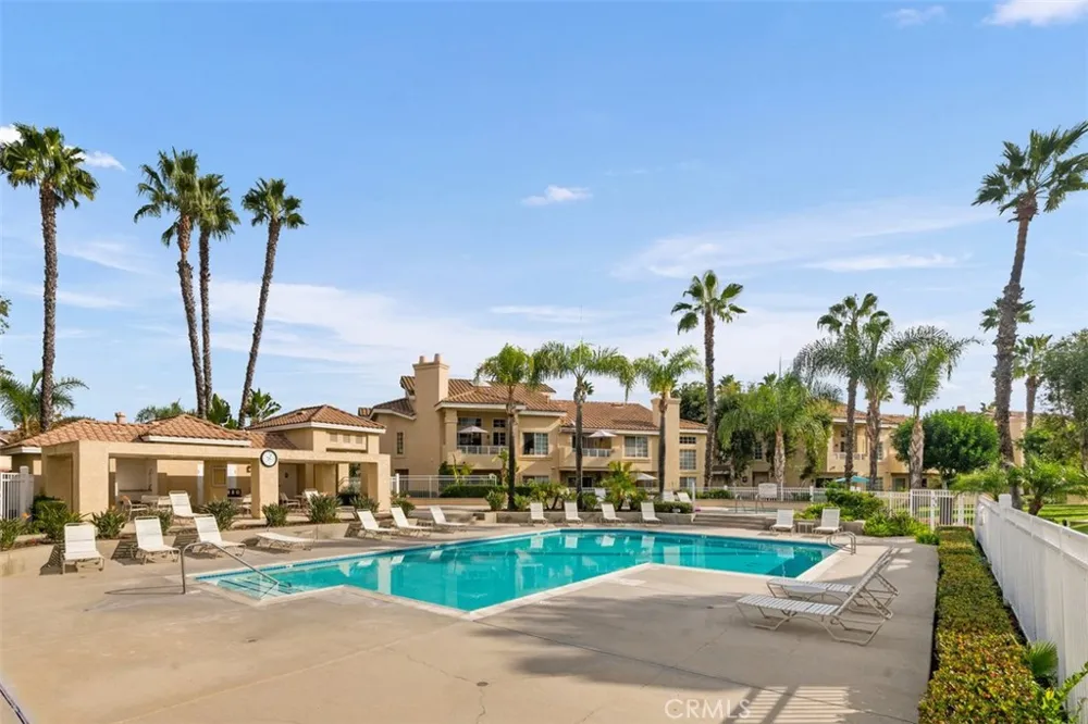 27951 Via Ambrosa Laguna Niguel, CA 92677