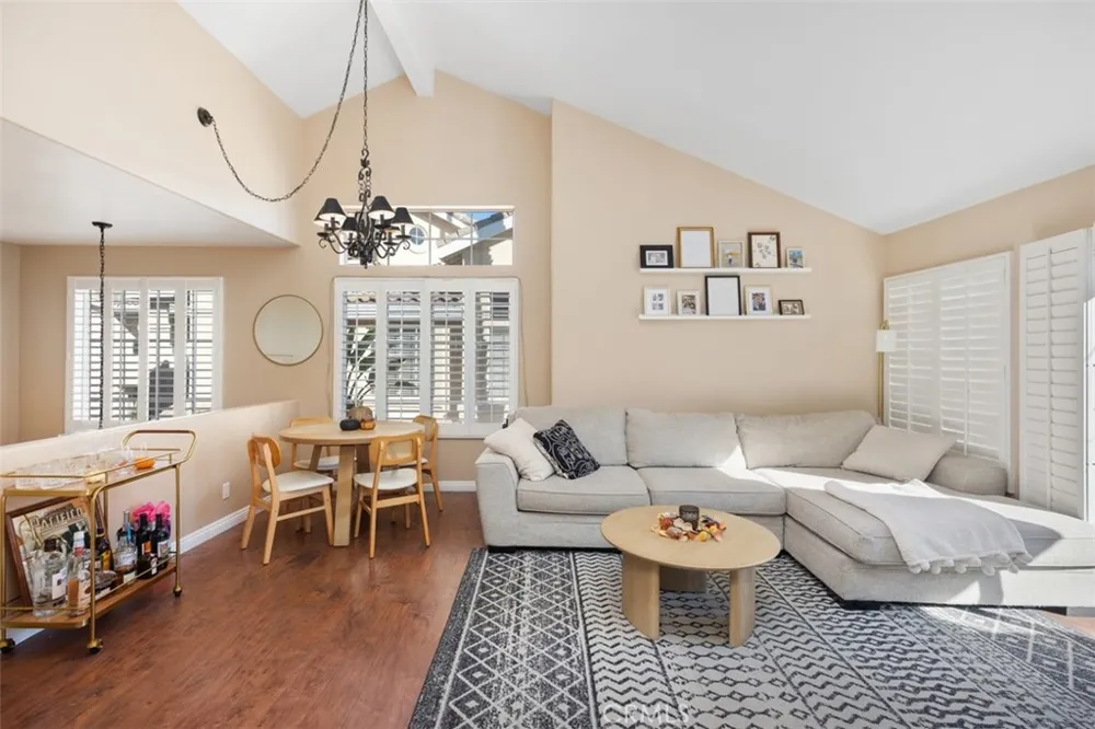 27951 Via Ambrosa Laguna Niguel, CA 92677