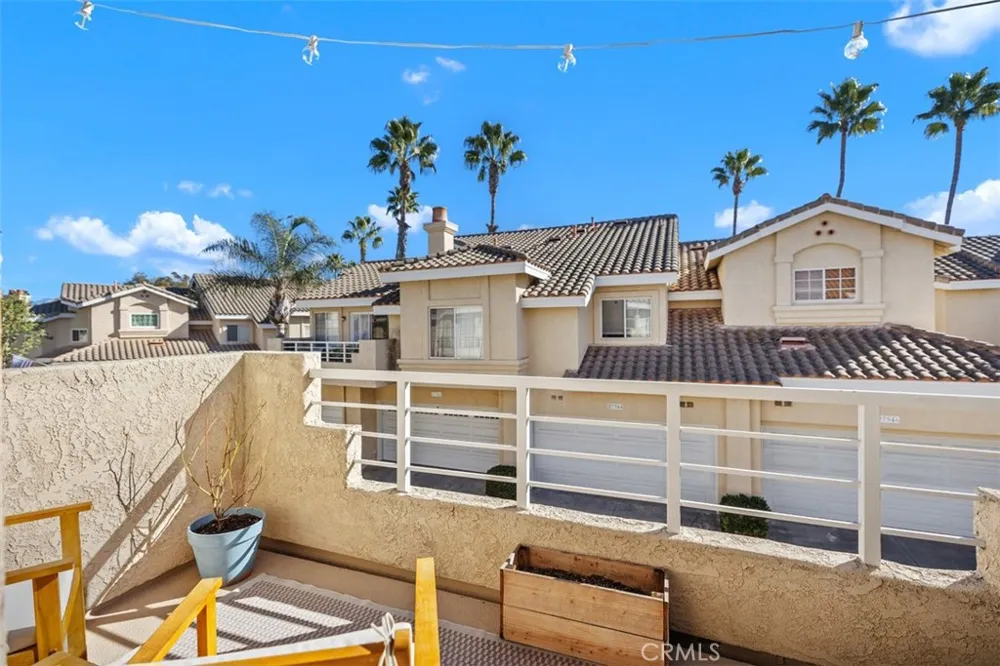 27951 Via Ambrosa Laguna Niguel, CA 92677