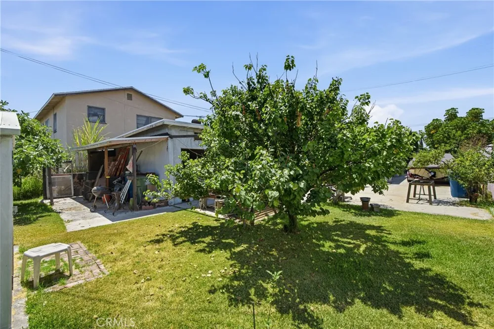 818 S 6th Alhambra, CA 91801