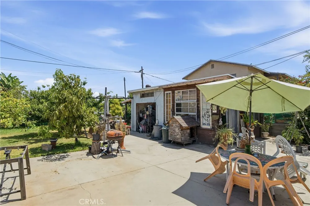 818 S 6th Alhambra, CA 91801