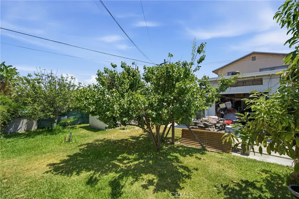 818 S 6th Alhambra, CA 91801