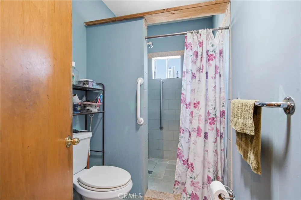 818 S 6th Alhambra, CA 91801