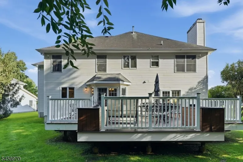 3 Alexandria Dr East Hanover, NJ 07936