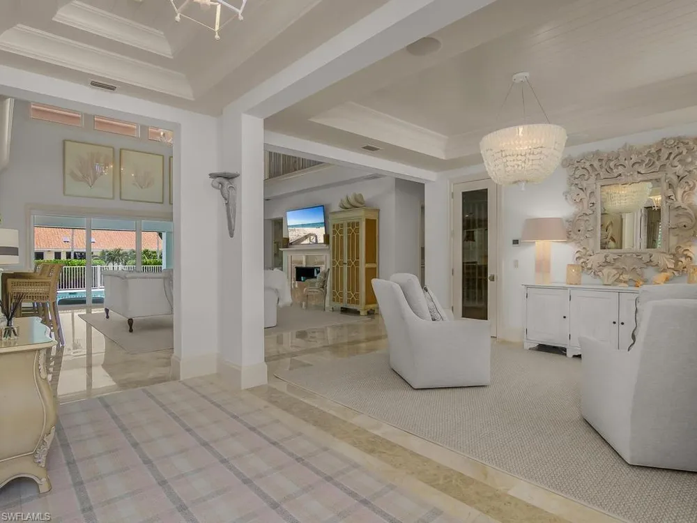 580 15th Avenue S Naples, FL 34102
