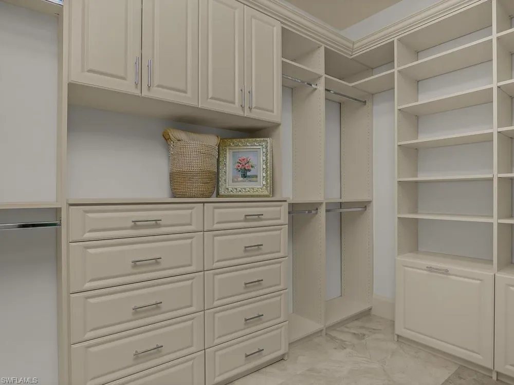 580 15th Avenue S Naples, FL 34102