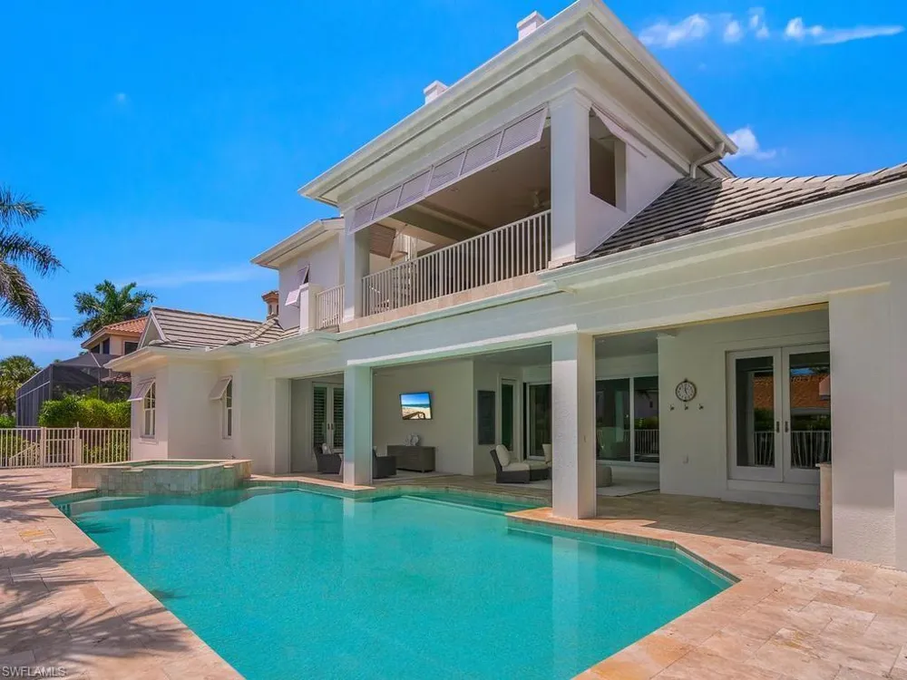 580 15th Avenue S Naples, FL 34102