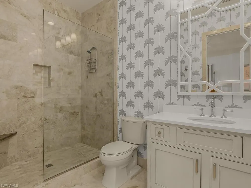 580 15th Avenue S Naples, FL 34102