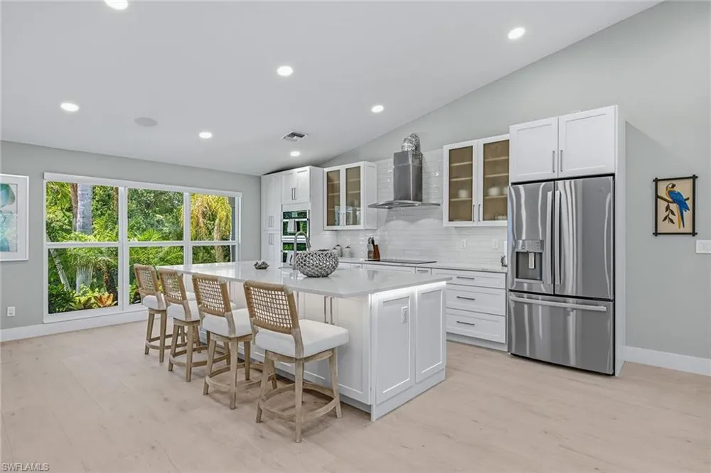2016 Sheffield Avenue Marco Island, FL 34145