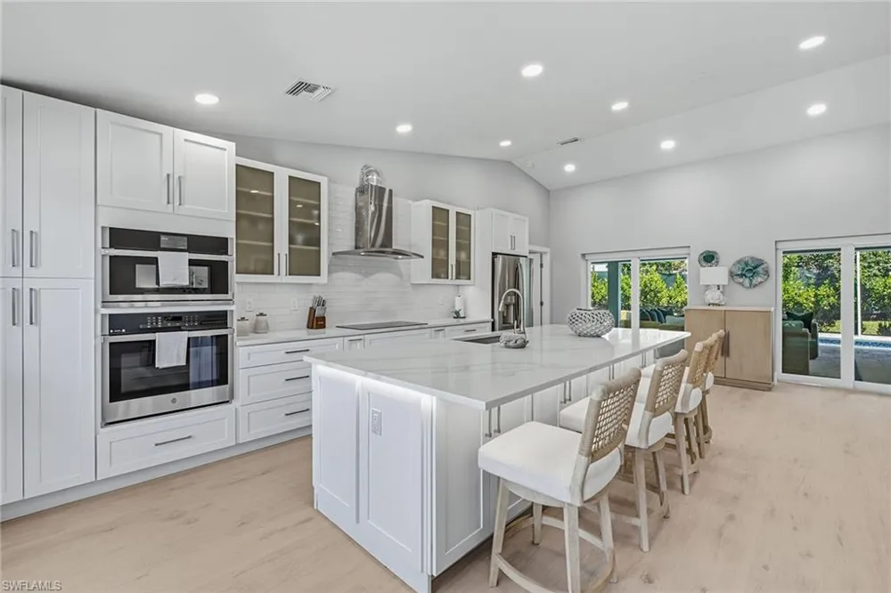 2016 Sheffield Avenue Marco Island, FL 34145
