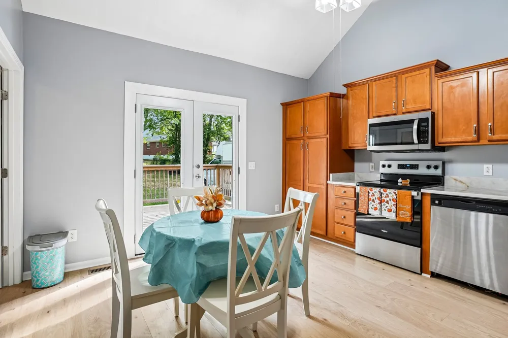 2027 Old Greenbrier Pike Greenbrier, TN 37073