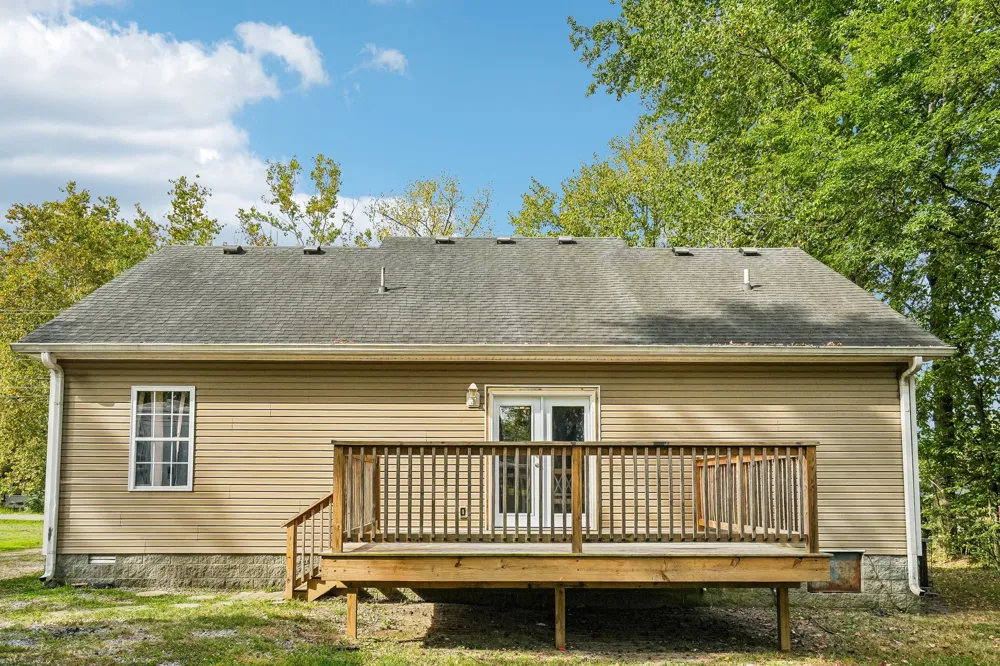 2027 Old Greenbrier Pike Greenbrier, TN 37073
