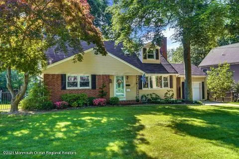 200 Highwood Road Oakhurst, NJ 07755