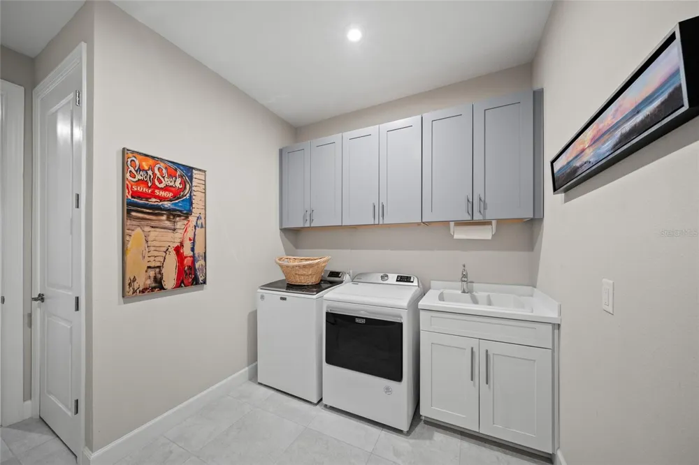 5310 CICERONE STREET Sarasota, FL 34238