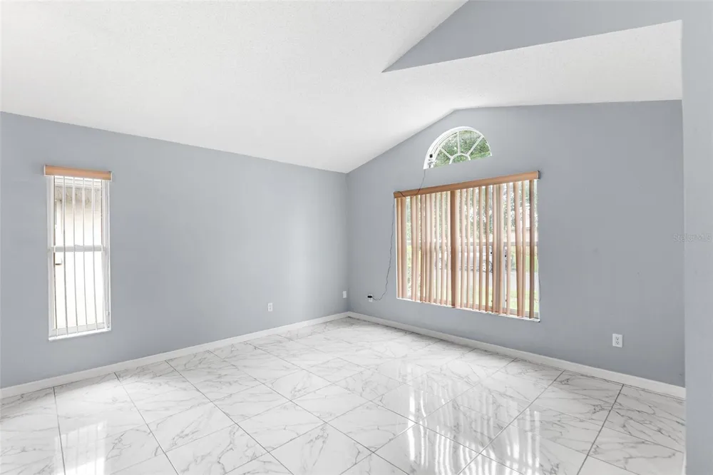 7814 ELMSTONE CIRCLE Orlando, FL 32822