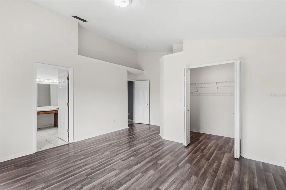 7814 ELMSTONE CIRCLE Orlando, FL 32822