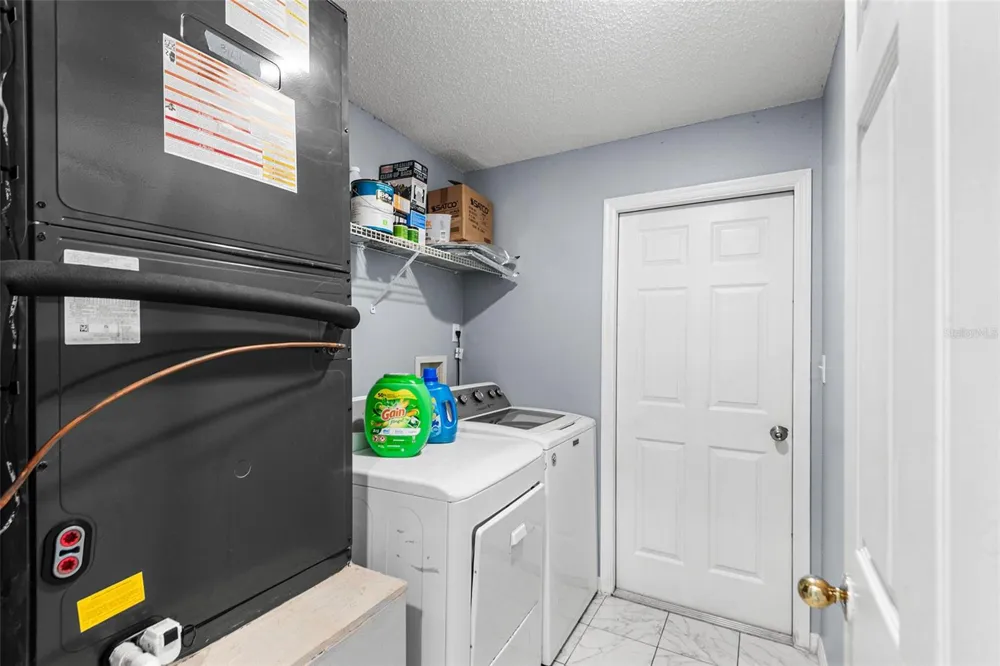 7814 ELMSTONE CIRCLE Orlando, FL 32822