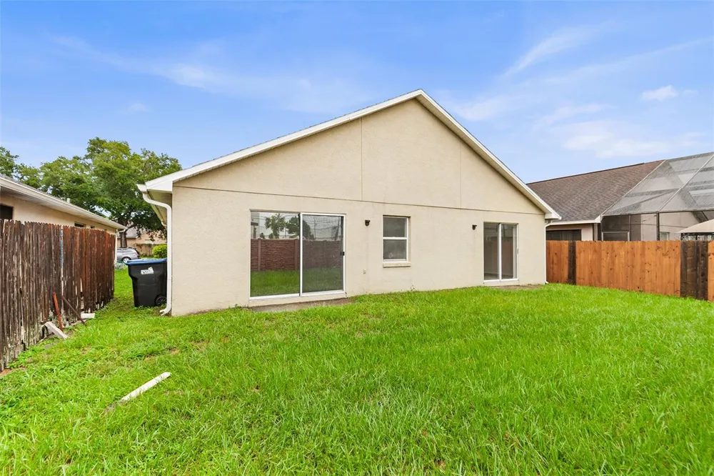 7814 ELMSTONE CIRCLE Orlando, FL 32822