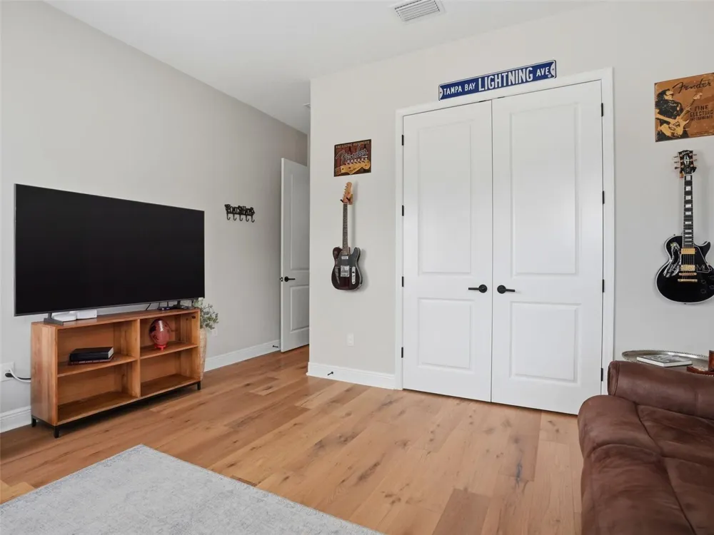 1927 JULLEE LANE Palm Harbor, FL 34683