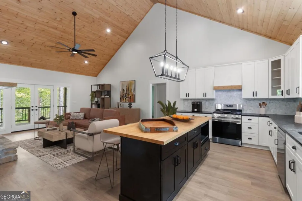 52 Otto CT Ellijay, GA 30540