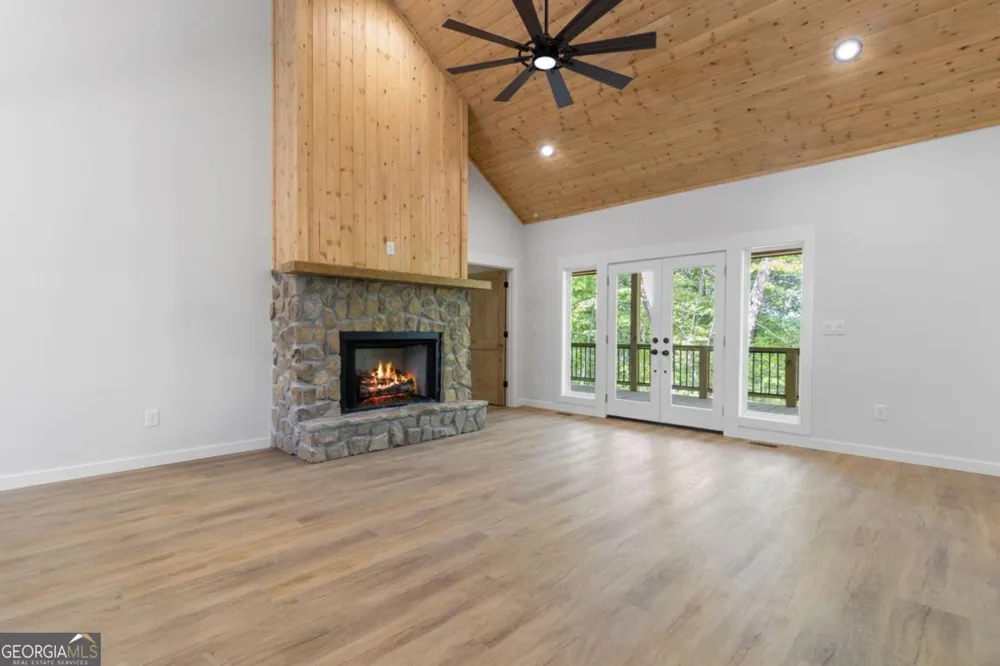 52 Otto CT Ellijay, GA 30540
