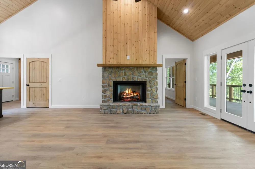 52 Otto CT Ellijay, GA 30540