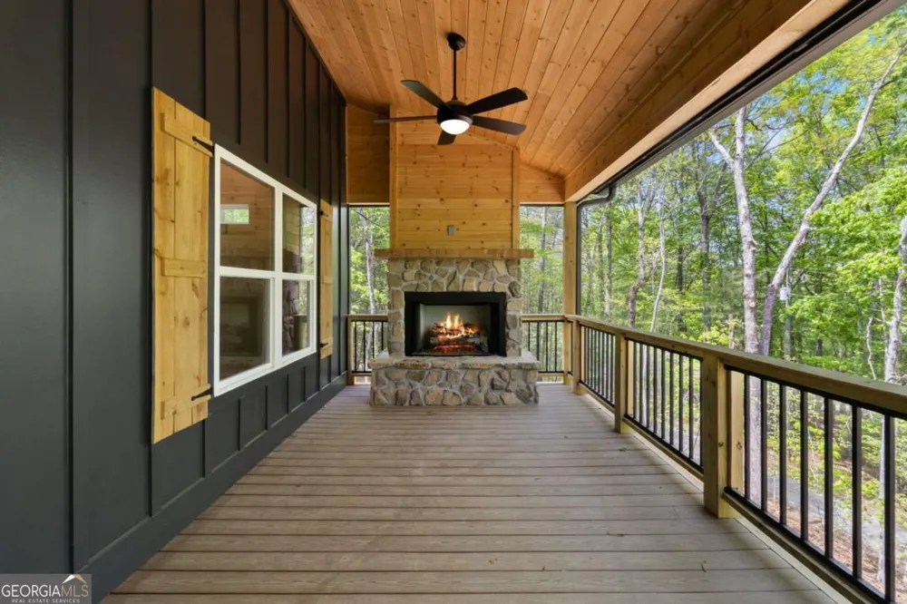 52 Otto CT Ellijay, GA 30540