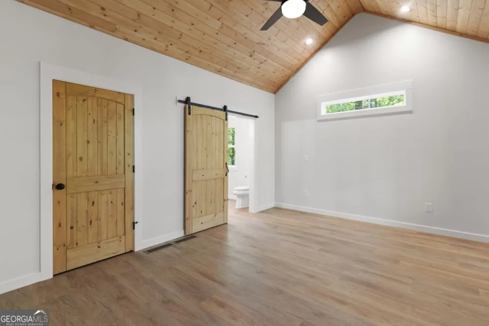 52 Otto CT Ellijay, GA 30540