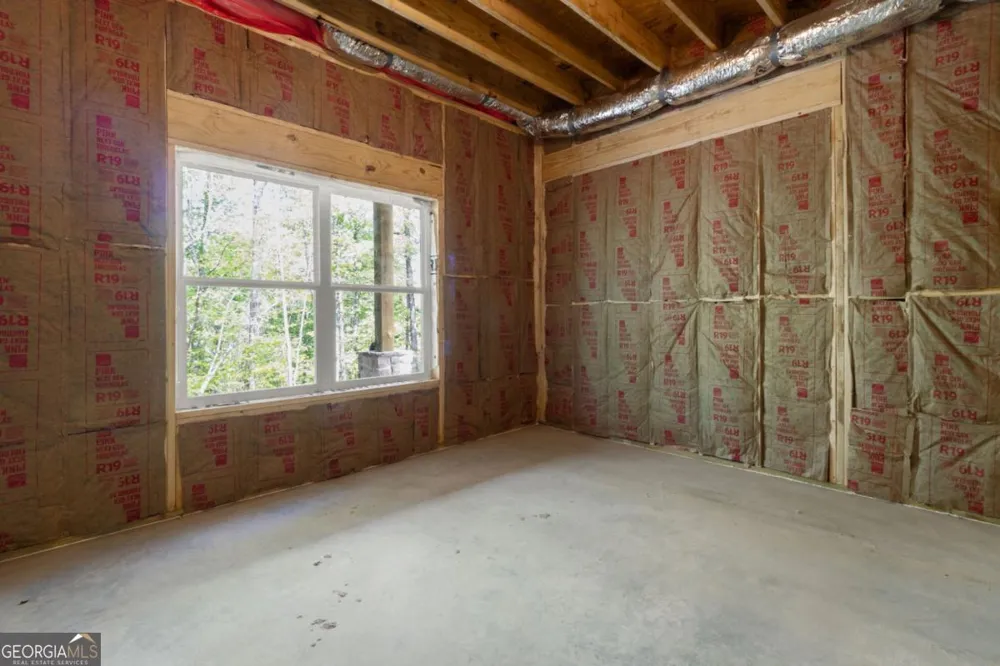 52 Otto CT Ellijay, GA 30540