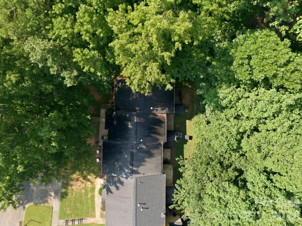4033 Briarhill Drive Charlotte, NC 28215