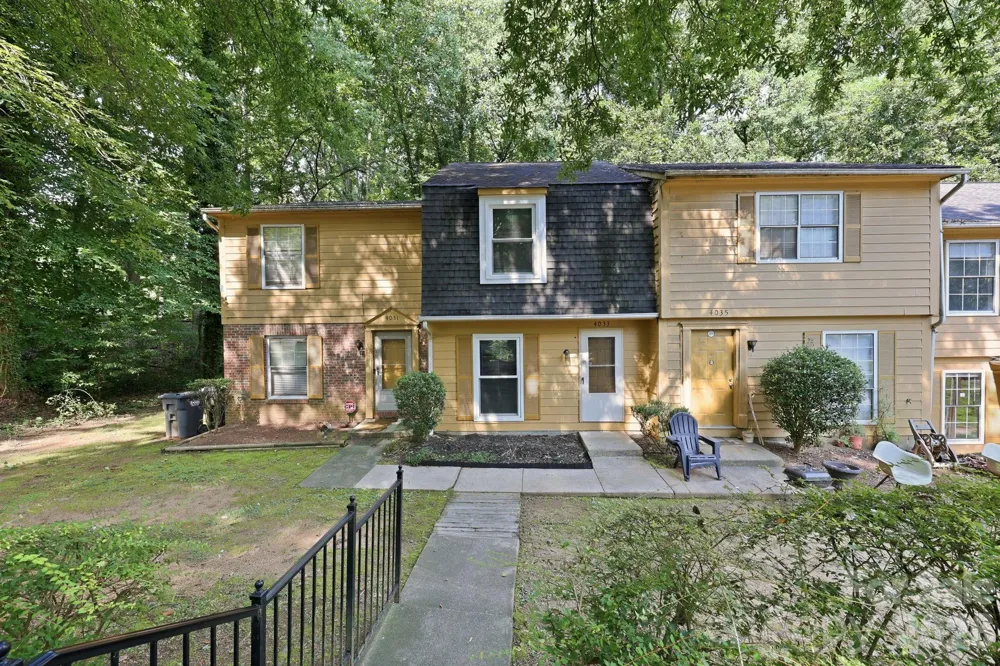 4033 Briarhill Drive Charlotte, NC 28215