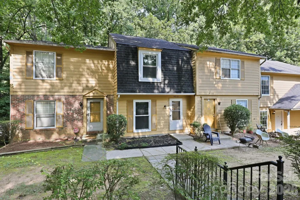 4033 Briarhill Drive Charlotte, NC 28215