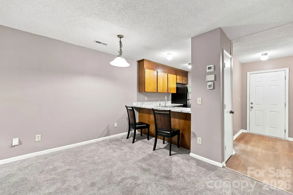 4033 Briarhill Drive Charlotte, NC 28215