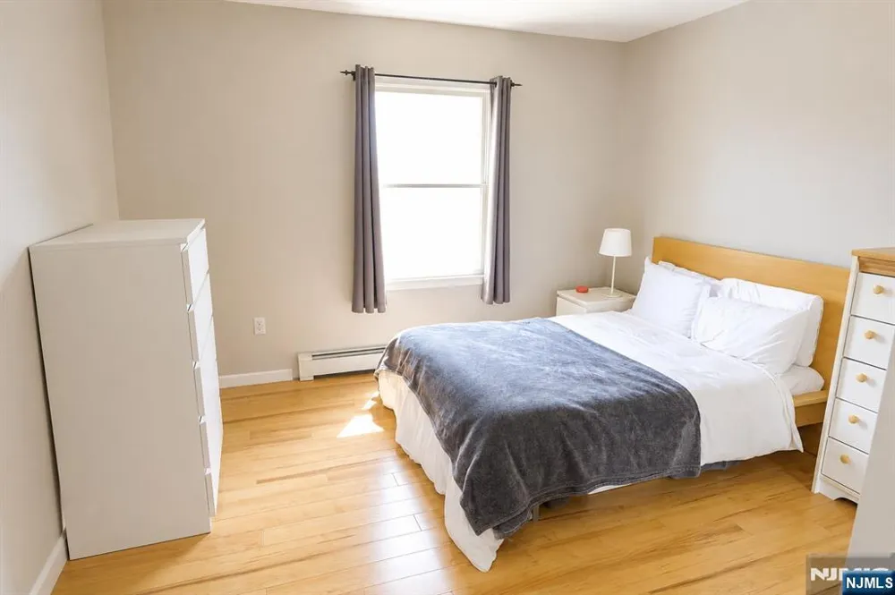126 Post Avenue Lyndhurst, NJ 07071