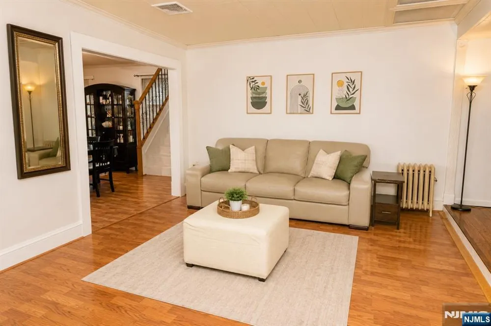126 Post Avenue Lyndhurst, NJ 07071