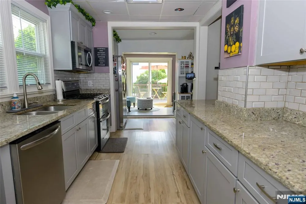 126 Post Avenue Lyndhurst, NJ 07071