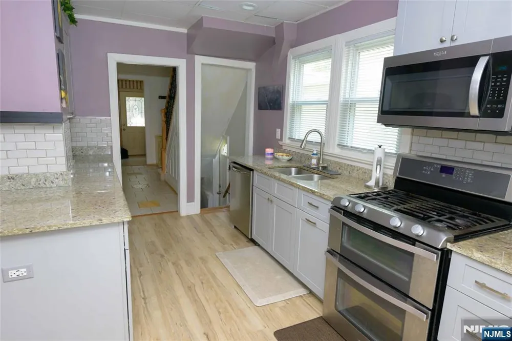 126 Post Avenue Lyndhurst, NJ 07071