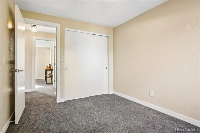 4915 S Flanders Court Aurora, CO 80015