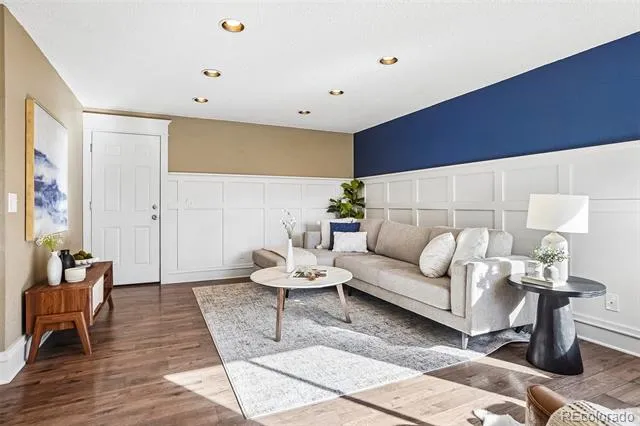 4915 S Flanders Court Aurora, CO 80015