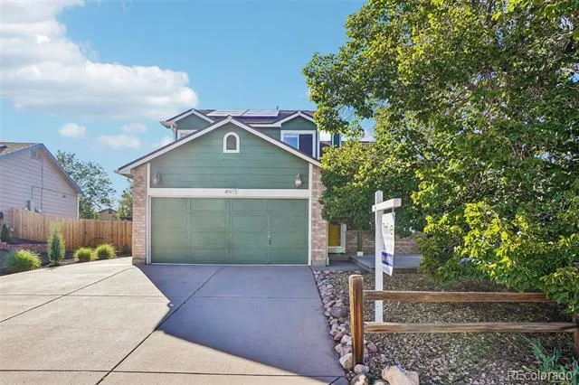 4915 S Flanders Court Aurora, CO 80015