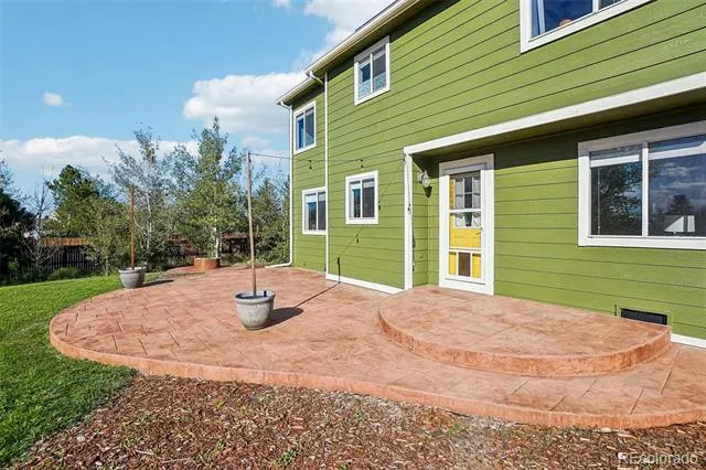 4915 S Flanders Court Aurora, CO 80015