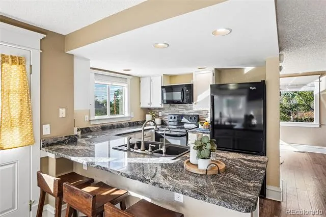 4915 S Flanders Court Aurora, CO 80015