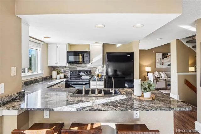 4915 S Flanders Court Aurora, CO 80015