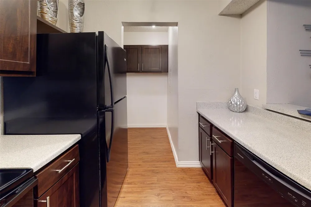 1826 Esters Road #1050 Irving, TX 75061