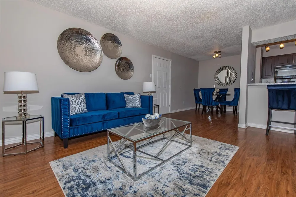 1826 Esters Road #1050 Irving, TX 75061