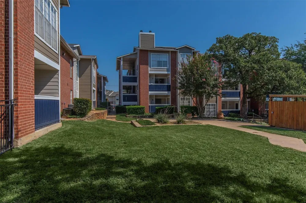 1826 Esters Road #1050 Irving, TX 75061