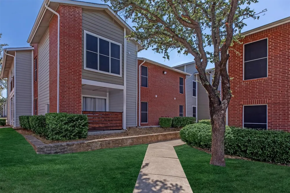 1826 Esters Road #1050 Irving, TX 75061